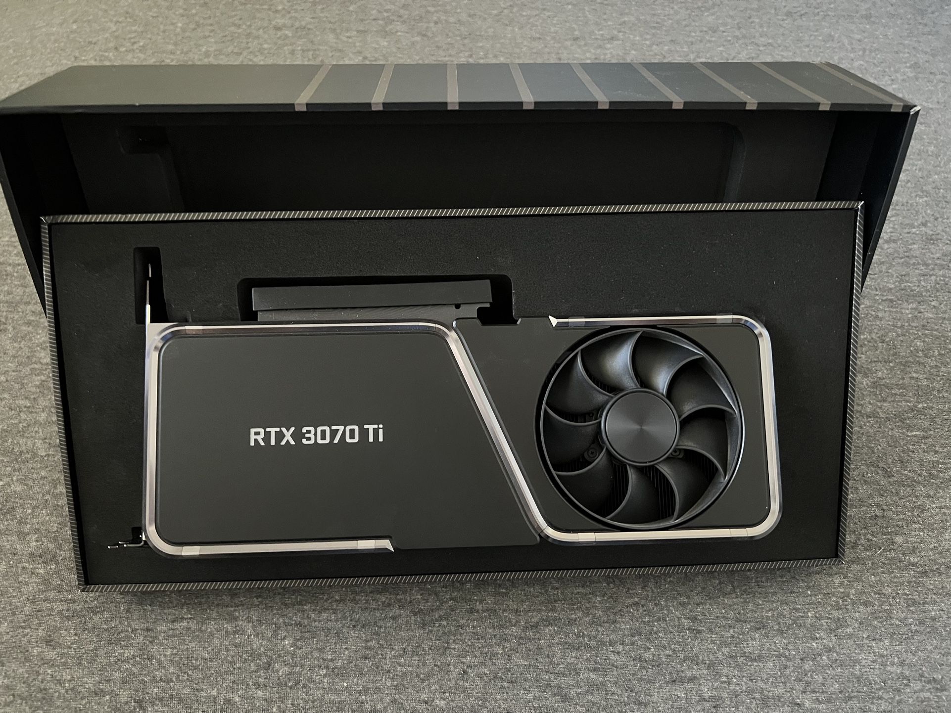 NVIDIA - GeForce RTX 3070 Ti 8GB