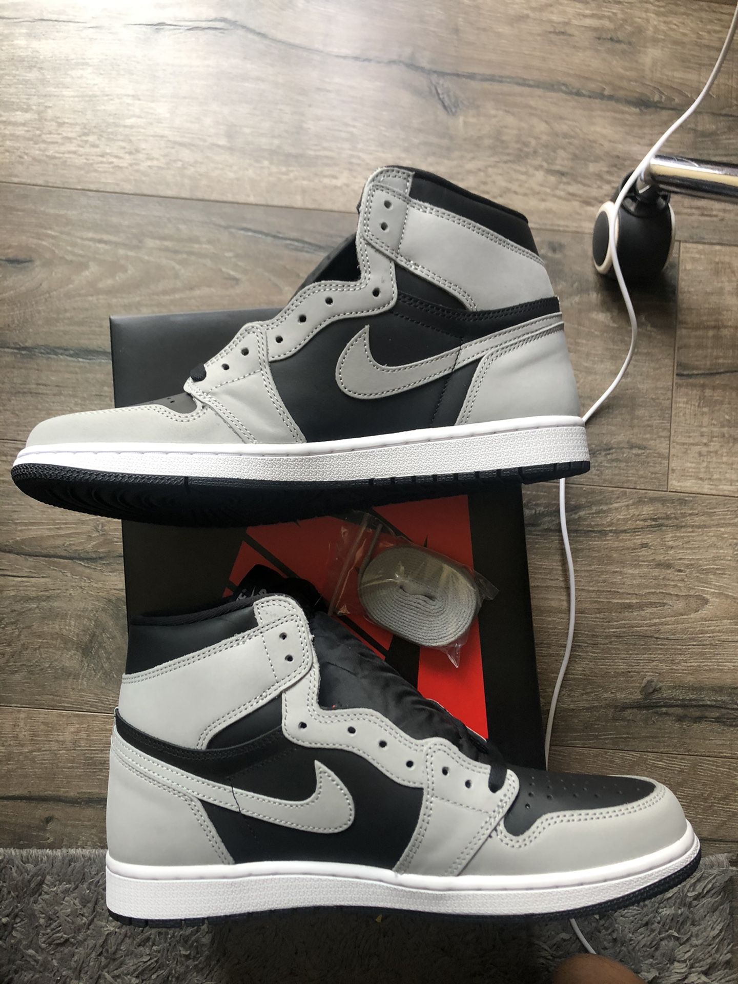 air jordan 1 high og shadow