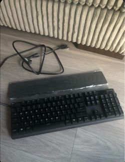 SteelSeries Gaming Keyboard (Red Switch)