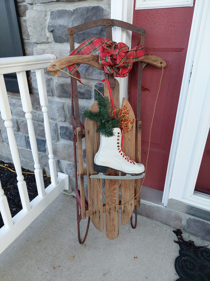 Vintage Snow Sled With  White Skate Porch Decoration