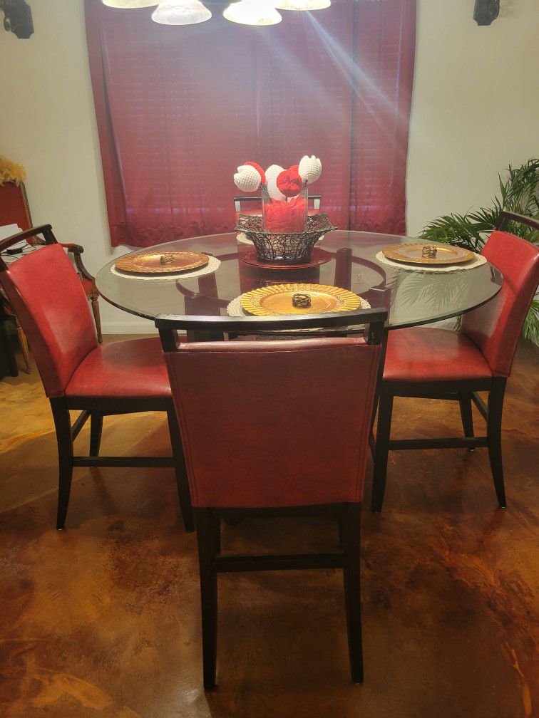 5 Piece Dining Table 