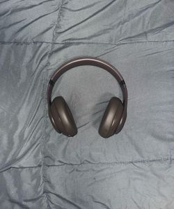 Beats Studio Pro Wireless Headphones