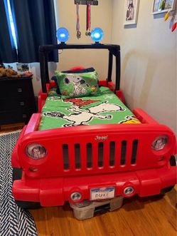 **RARE LITTLE TIKES JEEP WRANGLER TODDLER-TO-TWIN BED — WORKING LIGHTS!**