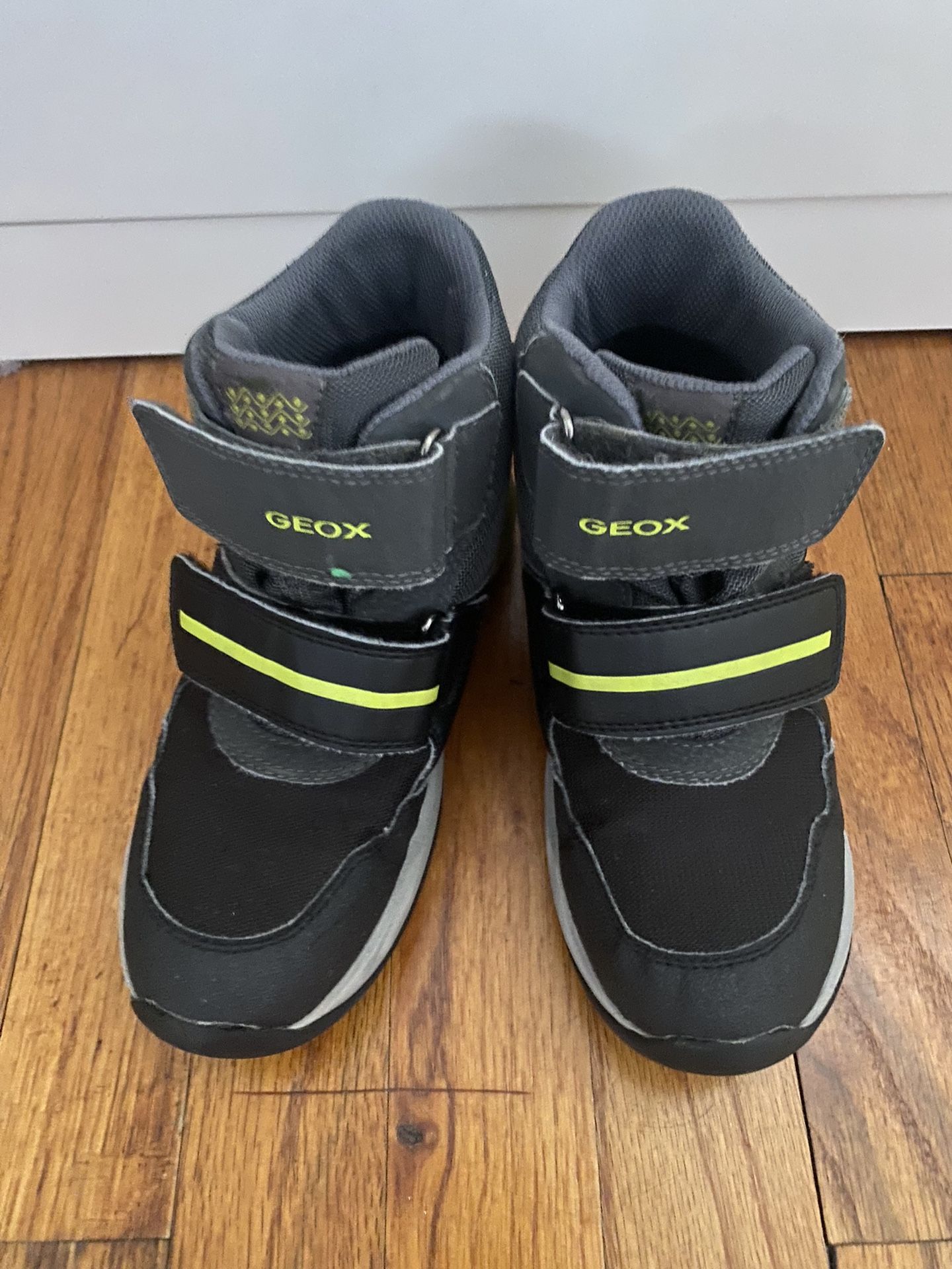 GEOX Respira boots Bid Kid Size 2 EUR 33