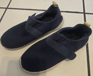 Kids Swim Shoes Size 12 $6