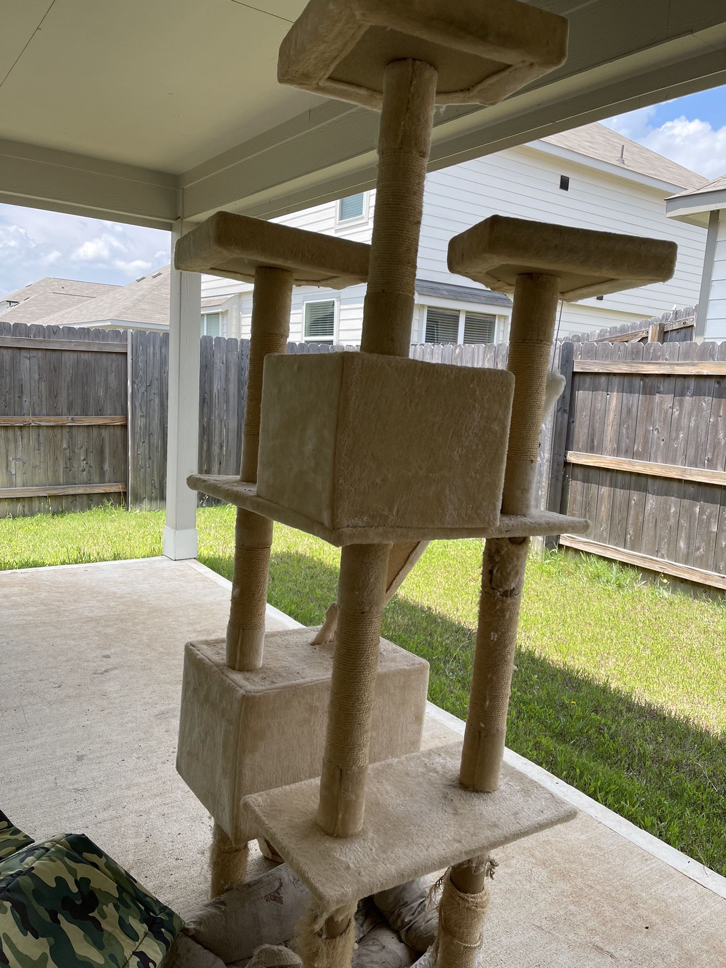 72” Cat Tree Bought From Amazon