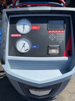 Robinair AC1234-4  A C Machine For 1234yf System Nearly NEW