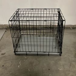 EveryYay Going Places Ultra Tough 2-Door Folding Dog Crate, 24.8" L X 18.4" W X 19.6" H