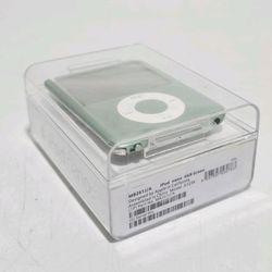 Apple iPod Nano (3rd Generation) 4GB A1236 GREEN - MB261J/A - NEW / SEALED
