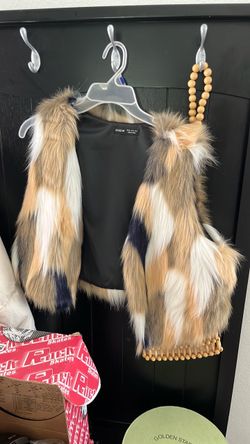 Faux fur vest