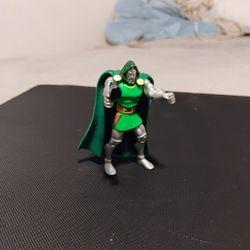 1990s marvel figurines Dr Doom