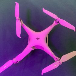 DJI Phantom 4 Drone