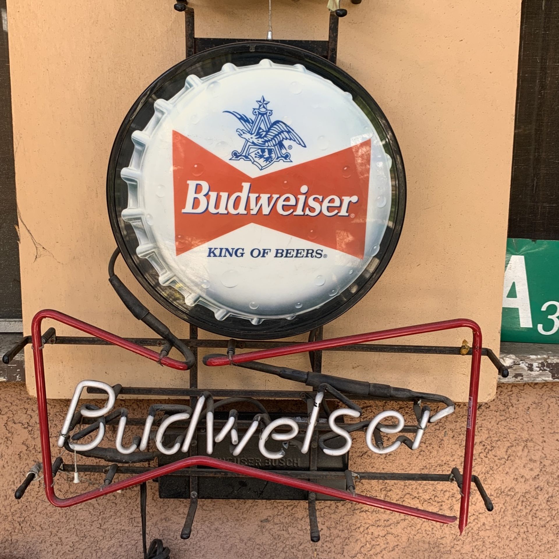Budweiser Hanging Beer Sign 