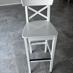 4 IKEA Ingolf Bar Stools