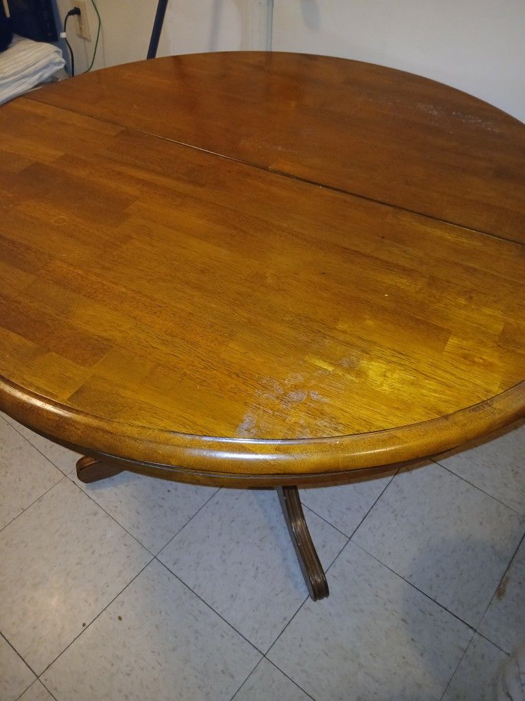 Heavy Kitchen Pedestal Table