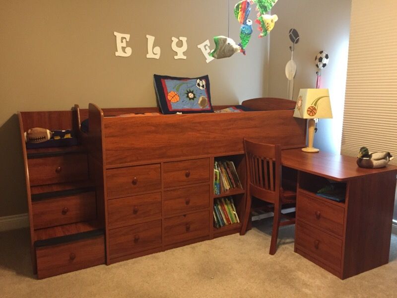 Berg furniture 2024 captains bed
