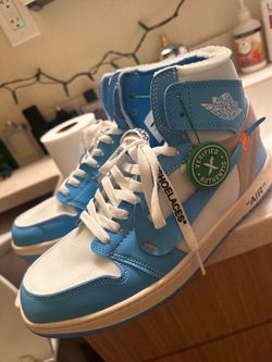 Off- White Jordan 1 UNC