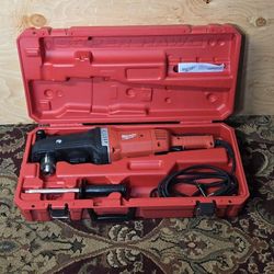 Milwaukee 13 Amp Electric 1/2 in. Super Hawg Hole Hawg Right Angle Drill. Like New No Low Offers/Trades, Pls.  Pick up in Burien Only Yes Available