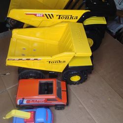 Tonka Dump Truck 952 Tonka Truck 4000 A.J. Foyt Racing Team Van Bundle Of 4