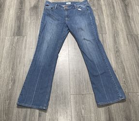 Levi’s sz 14 slender boot 526 jeans