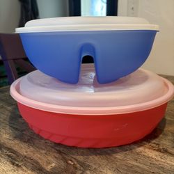 Tupper Ware