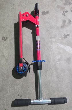Huffy spiderman scooter