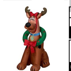 Scooby 4 Foot inflatable New Still In Box