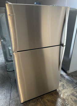 Great deal: Whirlpool Stainless Top Mount Fridge + Ice Maker
