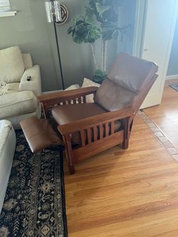 Macys leather recliner