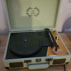 Vinyl Record Player 
