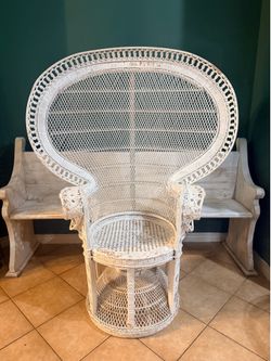 Vintage Wicker 'Emmanuelle' Peacock Chair 1960s-1970s Mid Century