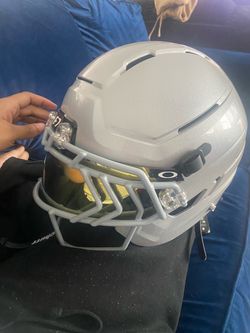 Schutt Football Helmet with Oakley Visor