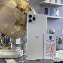 ON SALE ! iPhone 11 Pro Max 64Gb Silver Like New Unlocked Comes With AirPods For Free!!