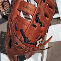 RH First Baseman's Mitt- -Demarini 