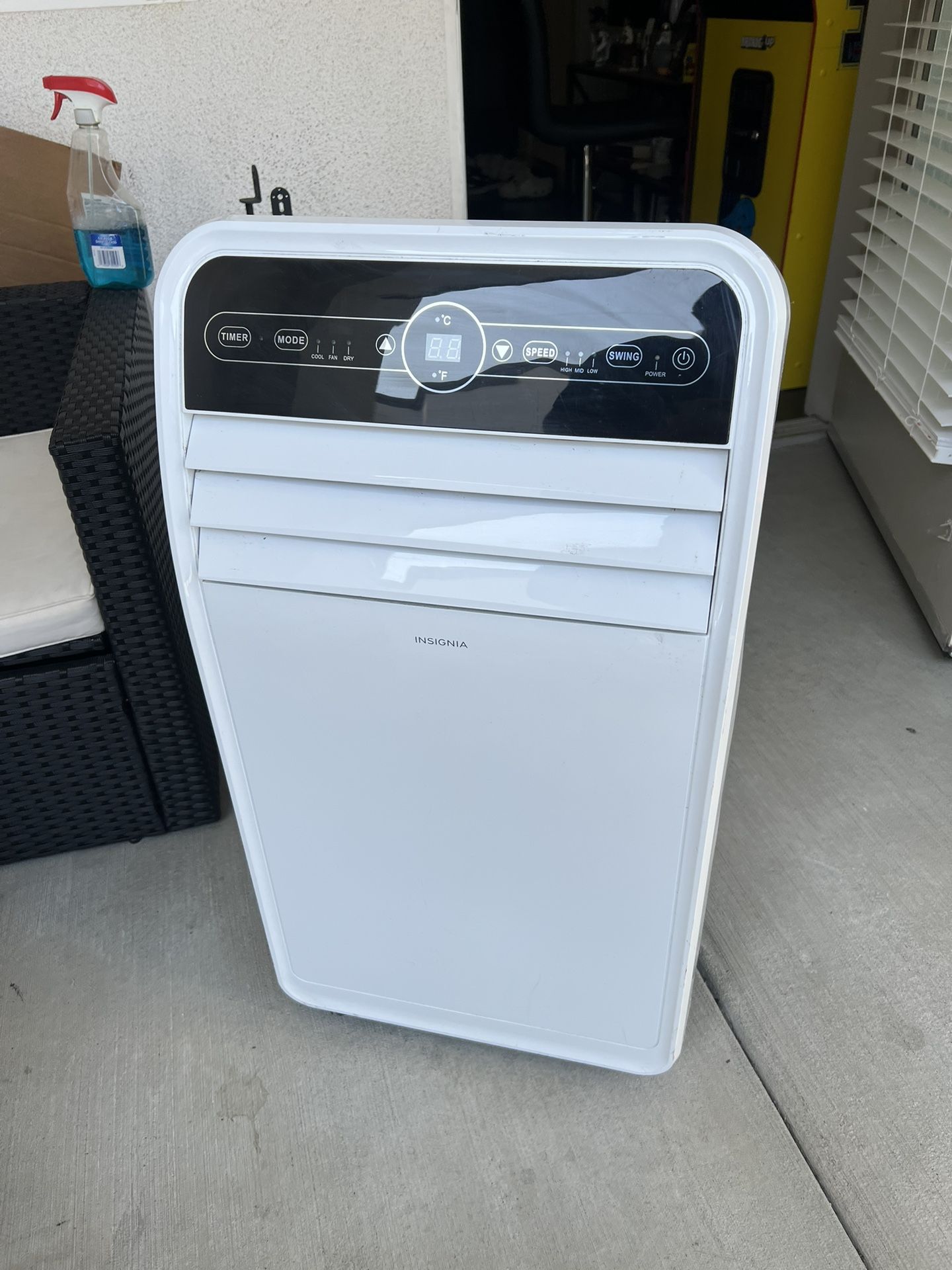 Insignia 10.000 BTU Portable AC Unit