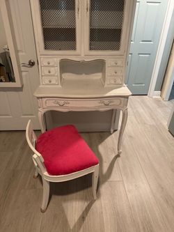 Desk with Hutch and chair