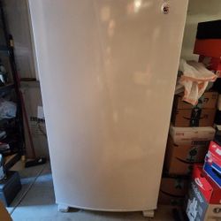 FREEZER /WHIRLPOOL /REFRIGERATOR 