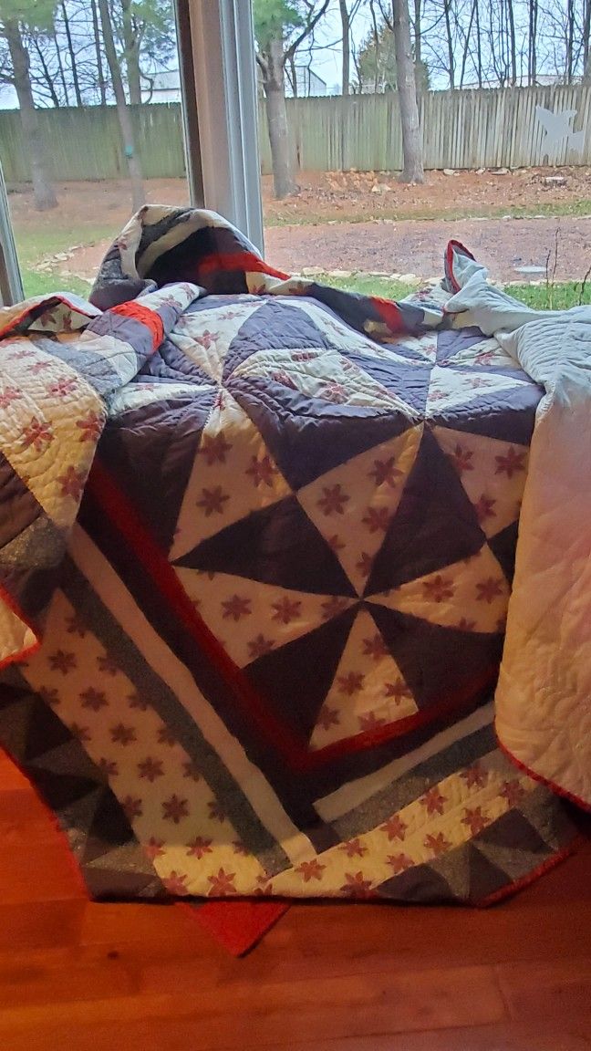 Red Grey Queen Quilt