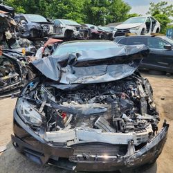 Honda Civic EX 2017 (contact info removed) PARTS