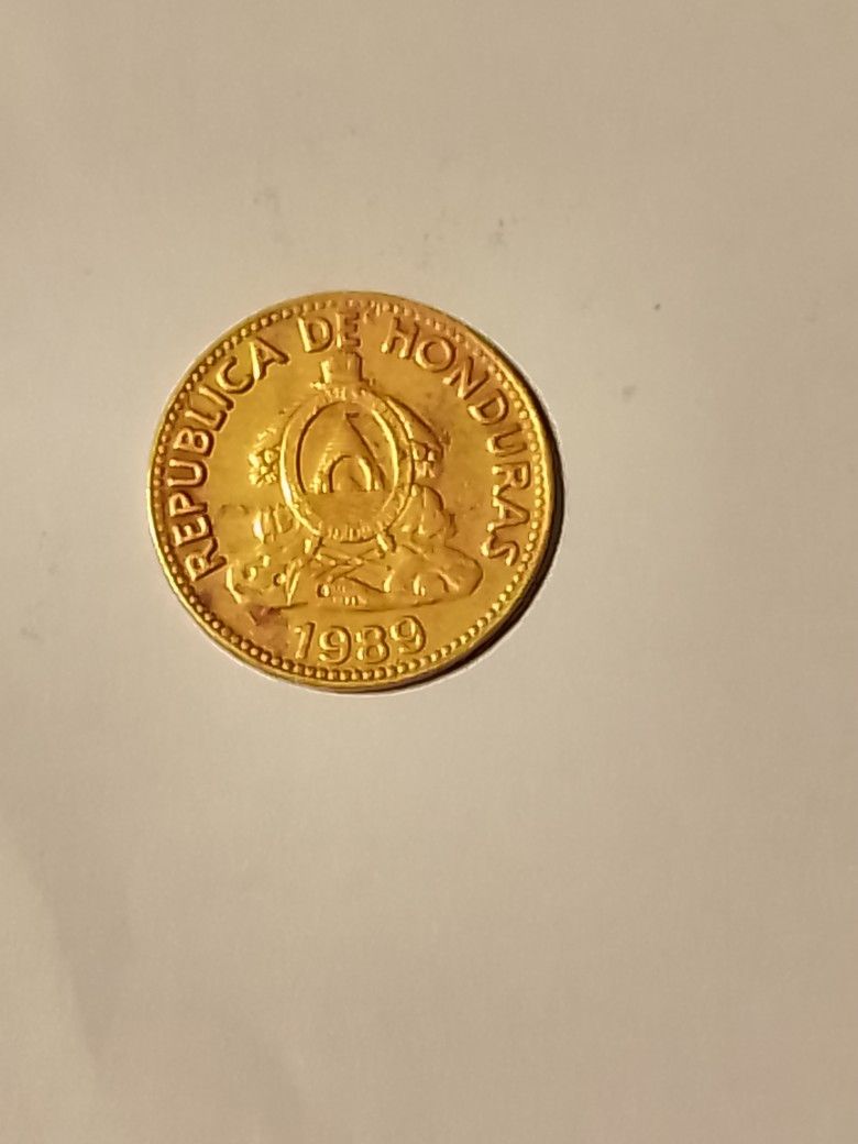 PRICE LOWERED! 10 Centavos 1989