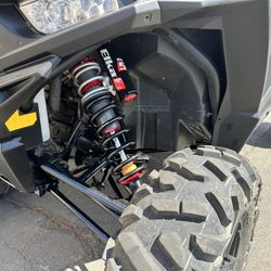 2015 Polaris Rzr 1000 W/ New Stage 5Elka Shocks