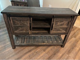 Console table