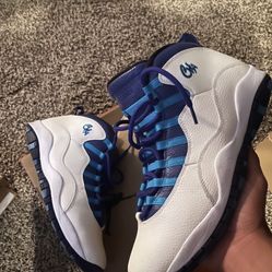 Size 11 Jordan 10