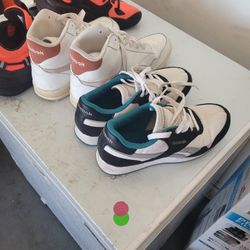 Used Shoe For Women and Teens 