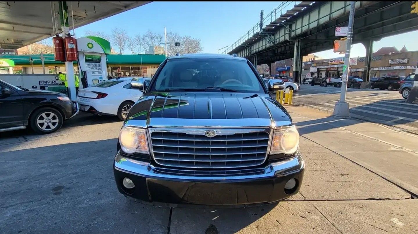 2009 Chrysler Aspen