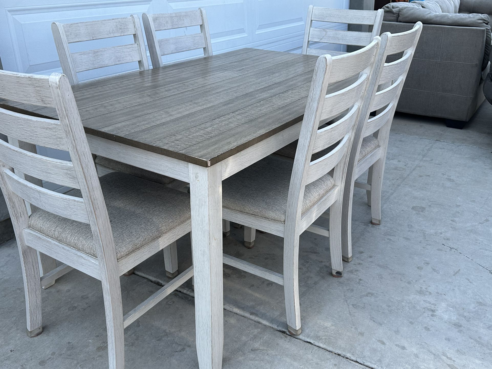 Dining Room Table Set
