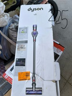 Dyson V8 Vacuum