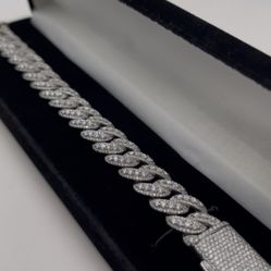 Moissanite Cuban Bracelet 