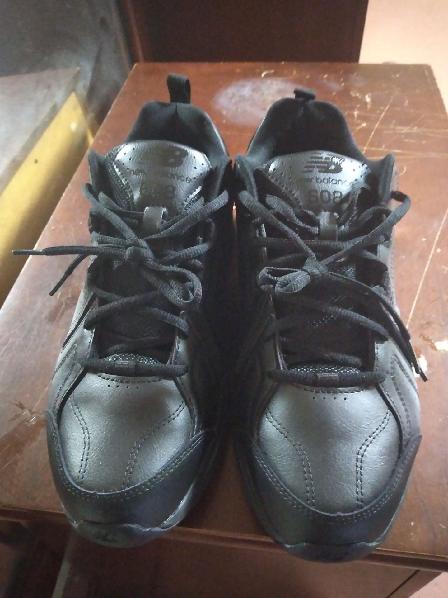 New balance black 608