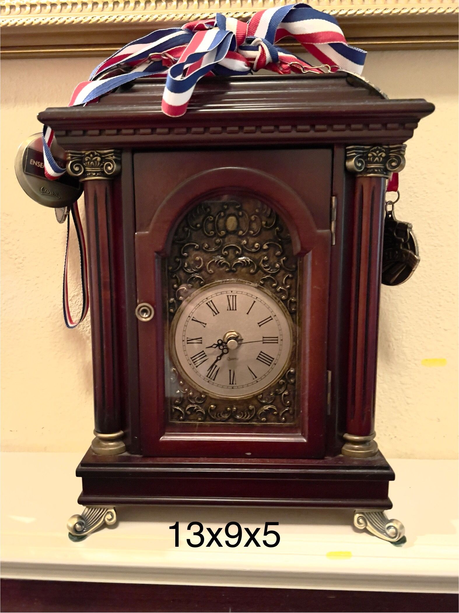 Clock with storage